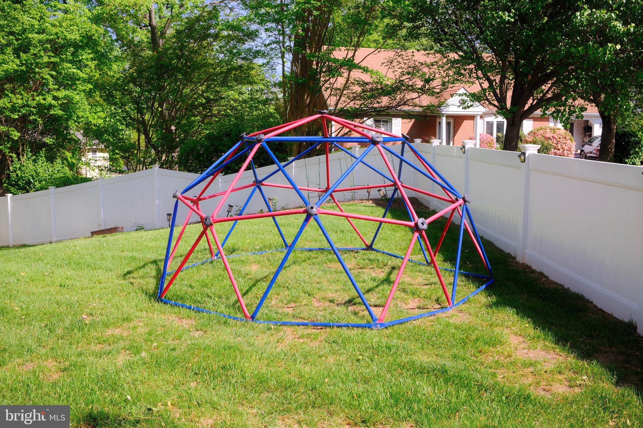 BIRCHWOOD - Residential Lease