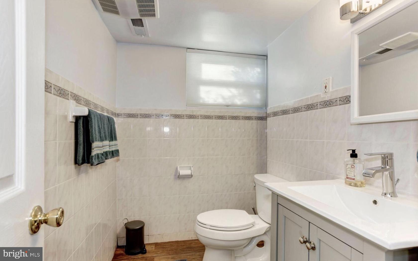 BIRCHWOOD - Residential Lease