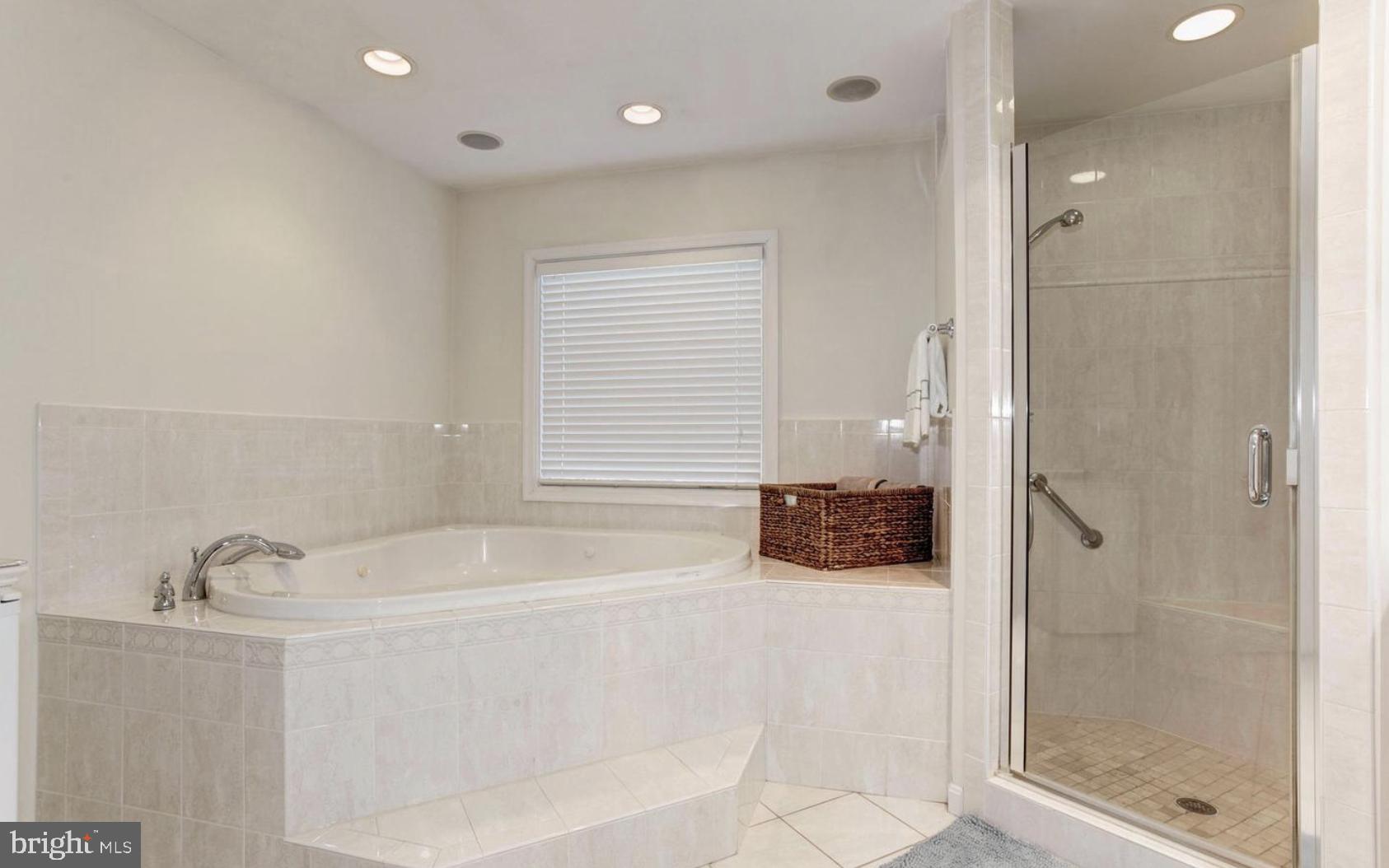 BIRCHWOOD - Residential Lease