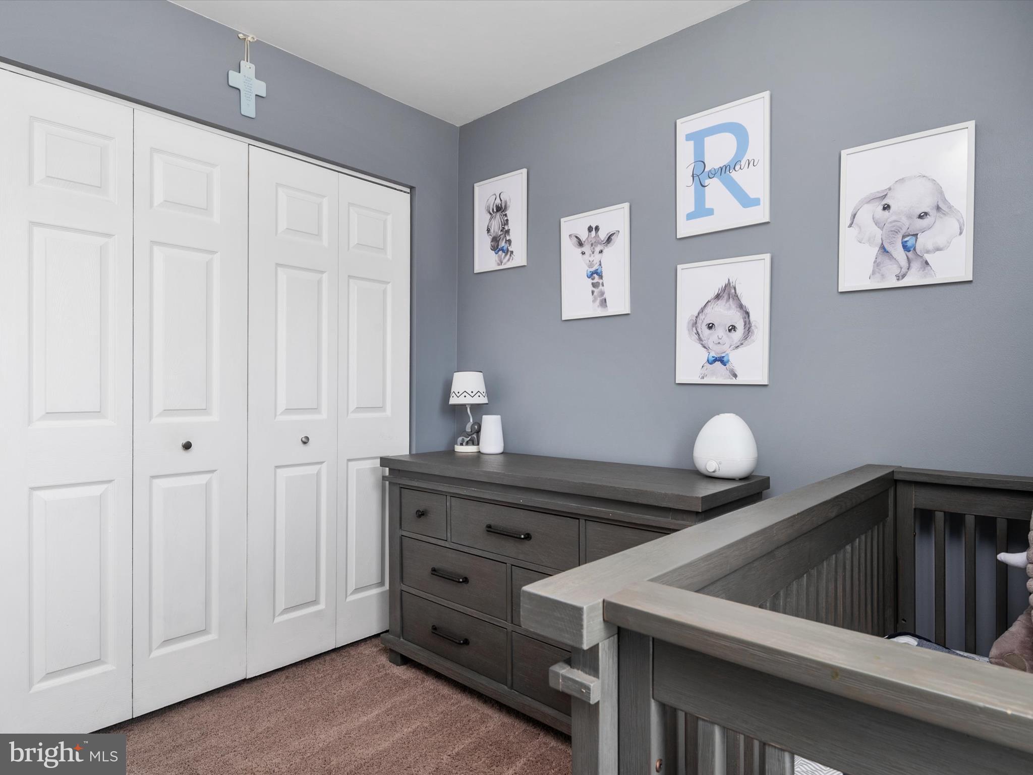 FOX CHASE - Residential