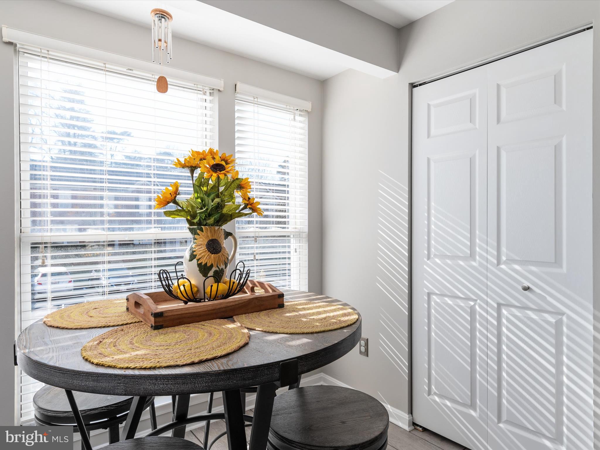 FOX CHASE - Residential