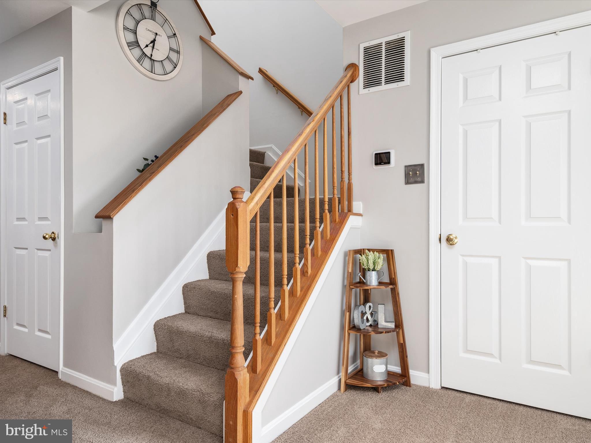 FOX CHASE - Residential