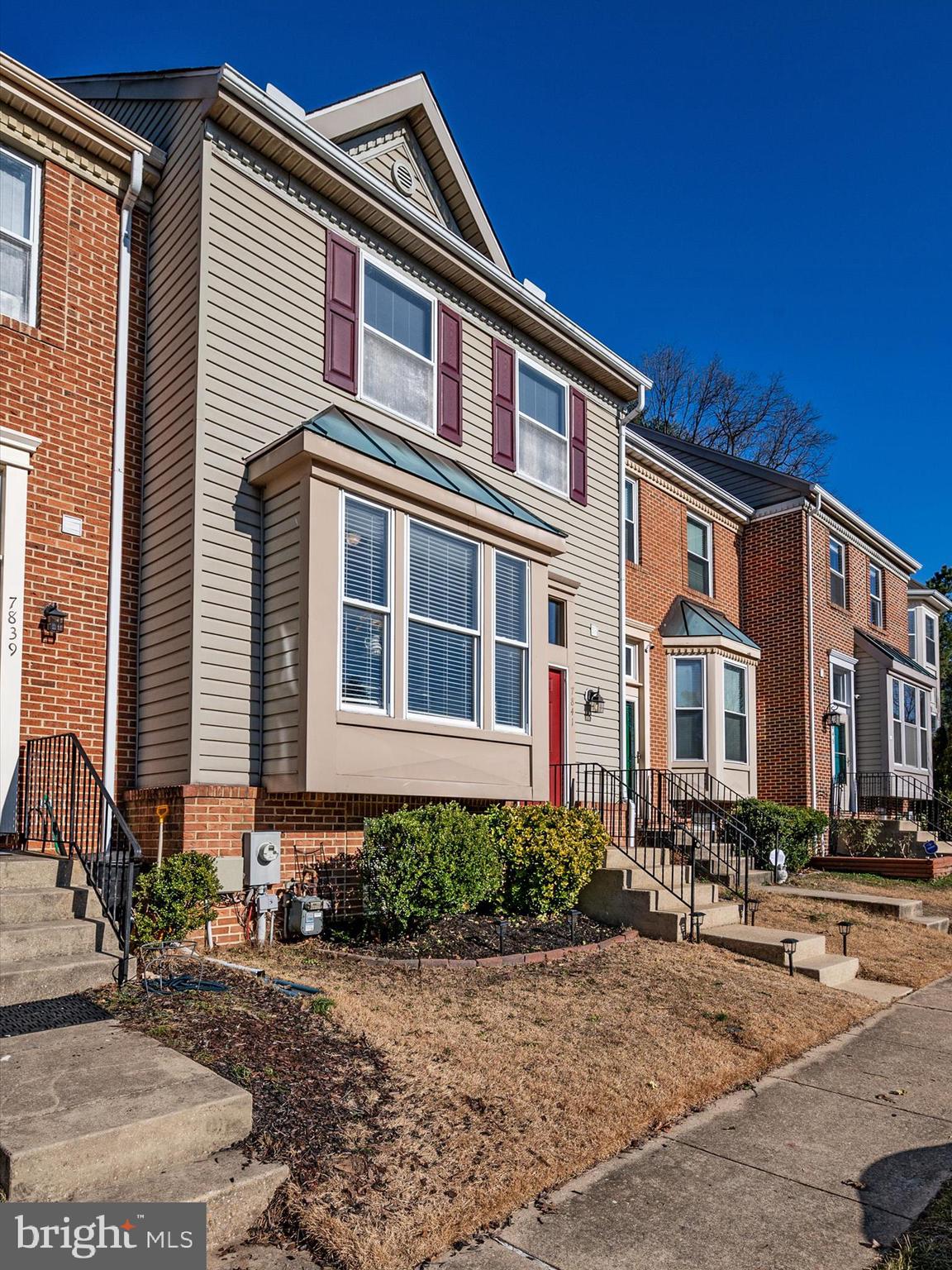 FOX CHASE - Residential