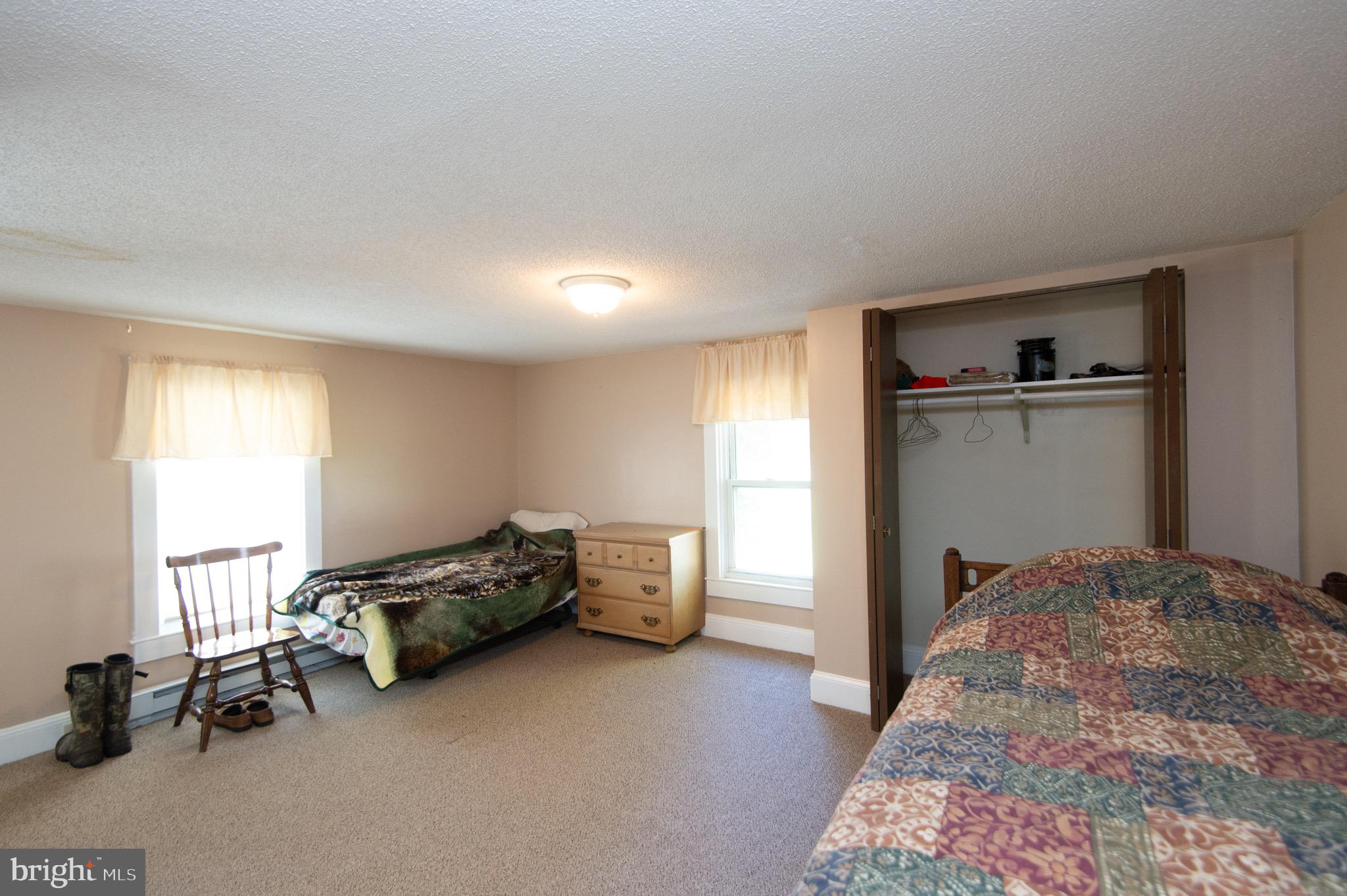 RIVERTON - Residential