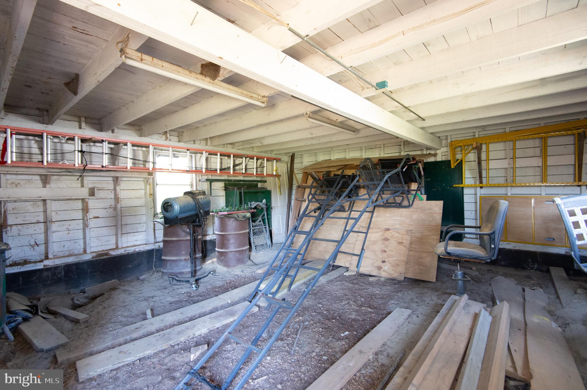 RIVERTON - Residential