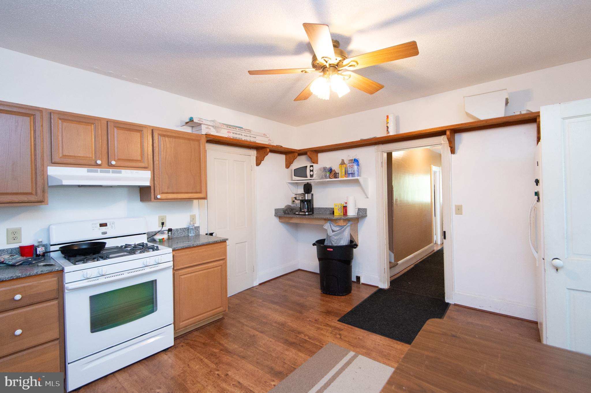 RIVERTON - Residential