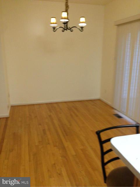 WELLESLEY - Residential Lease