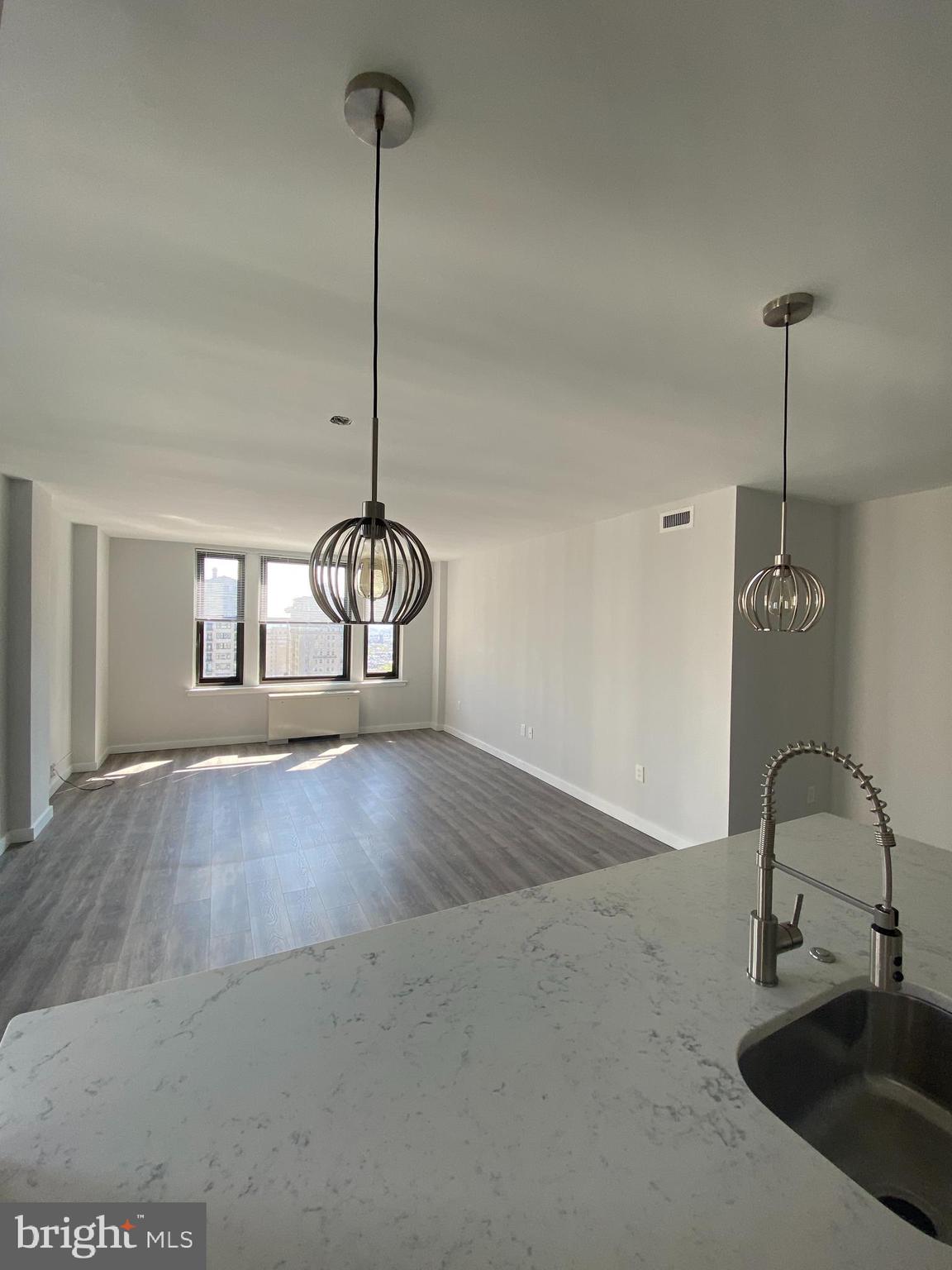 RITTENHOUSE SQUARE - Residential Lease