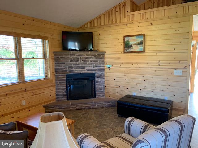 MANN TOWNSHIP - Farm