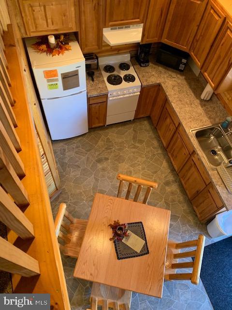 MANN TOWNSHIP - Farm