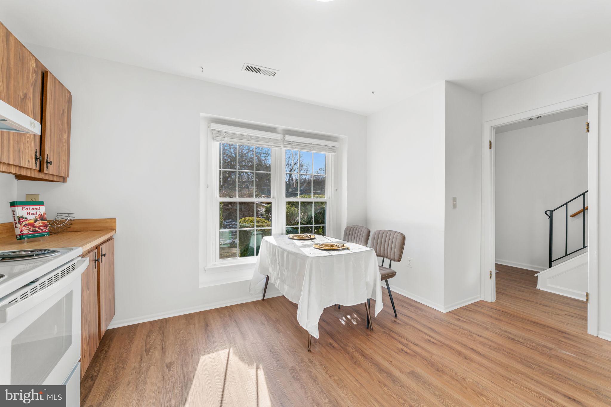 1250 STONEWOOD COURT