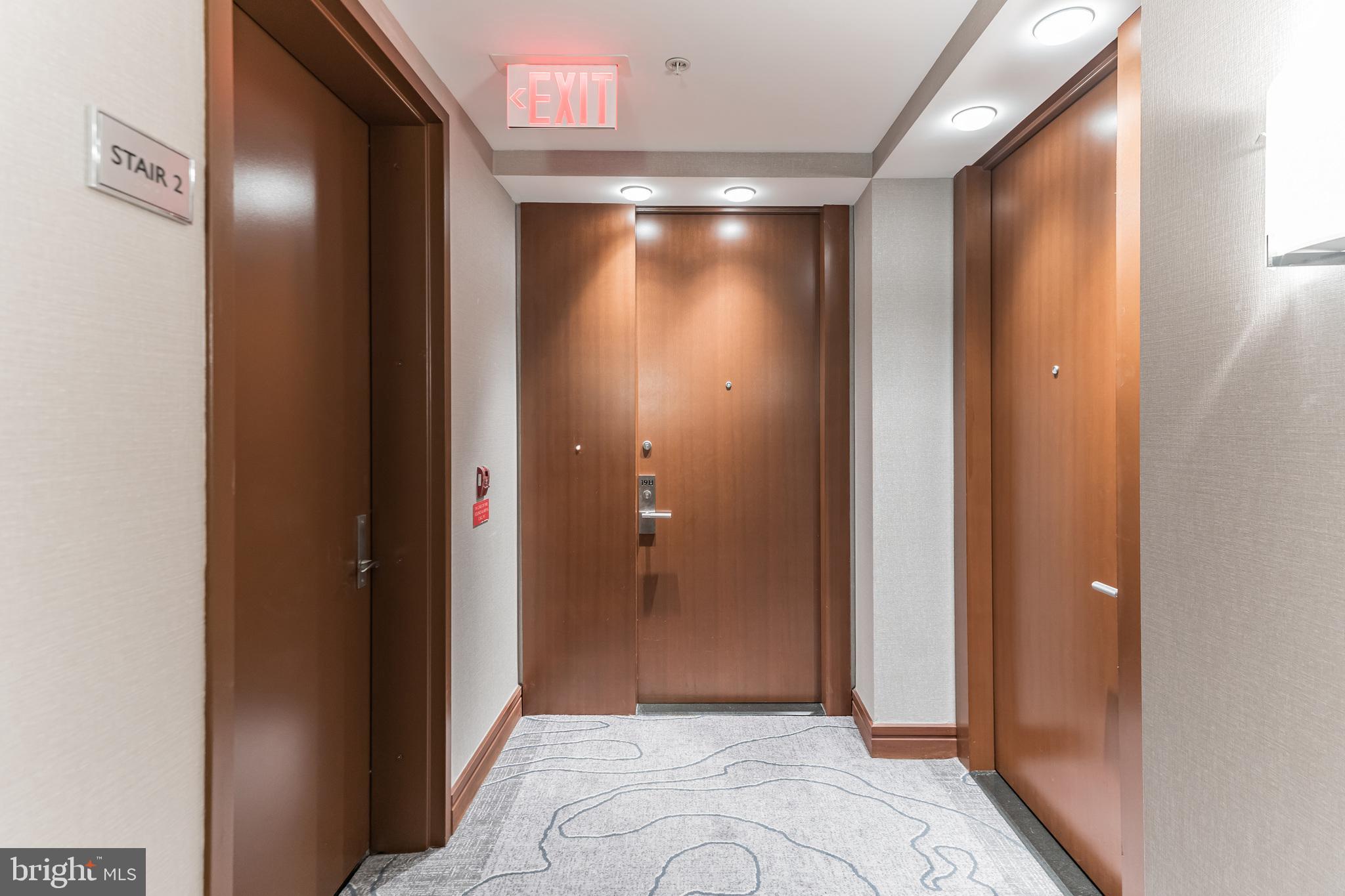 AVENUE OF THE ARTS - Residential Lease