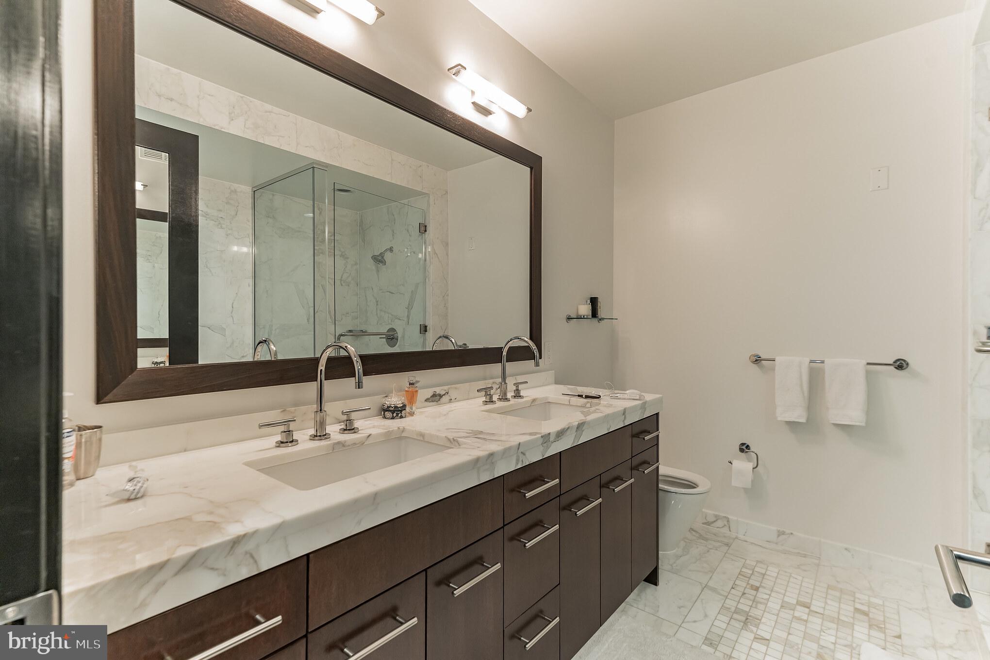 AVENUE OF THE ARTS - Residential Lease