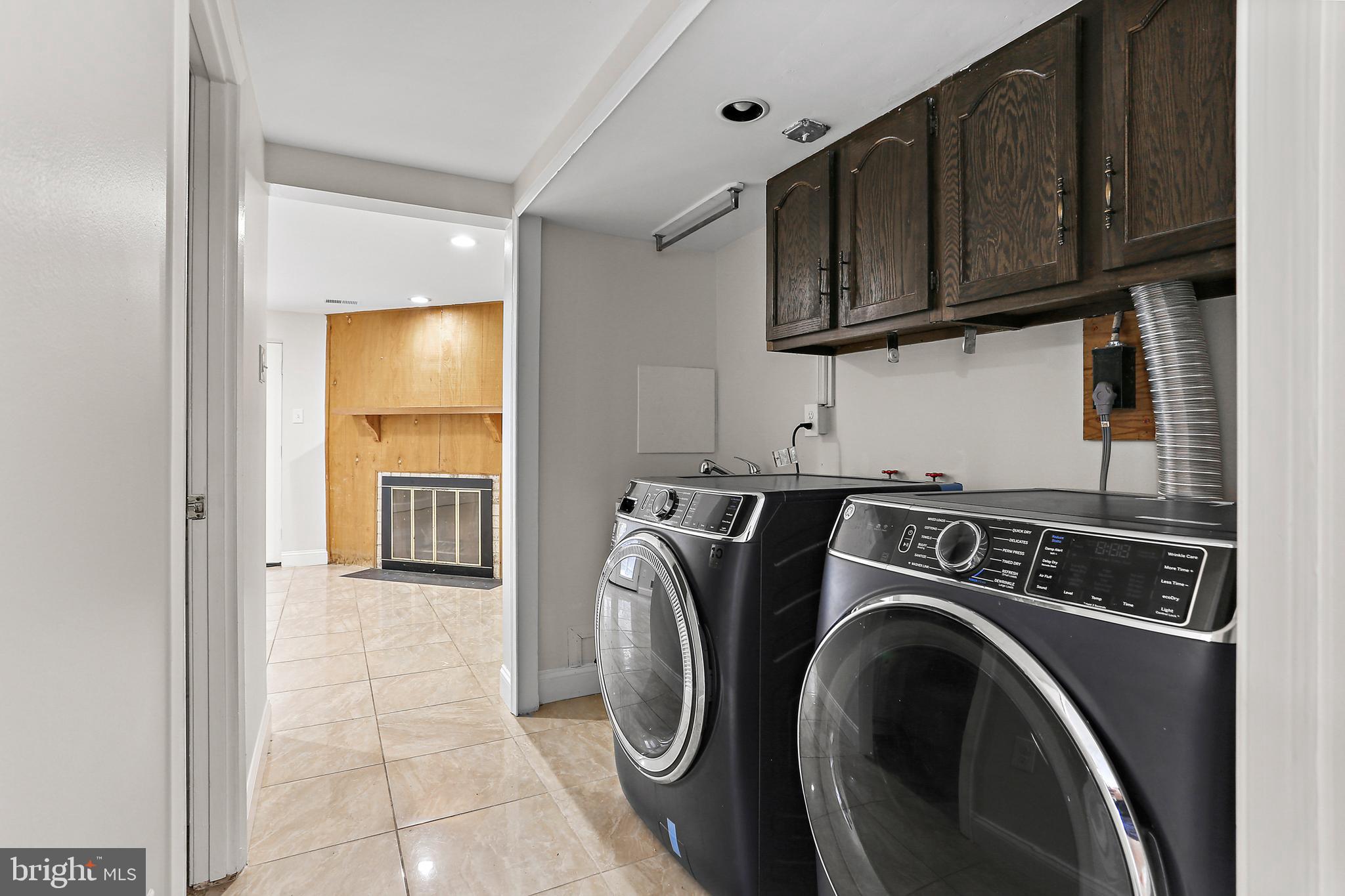 ELKHORN LANDING - Residential