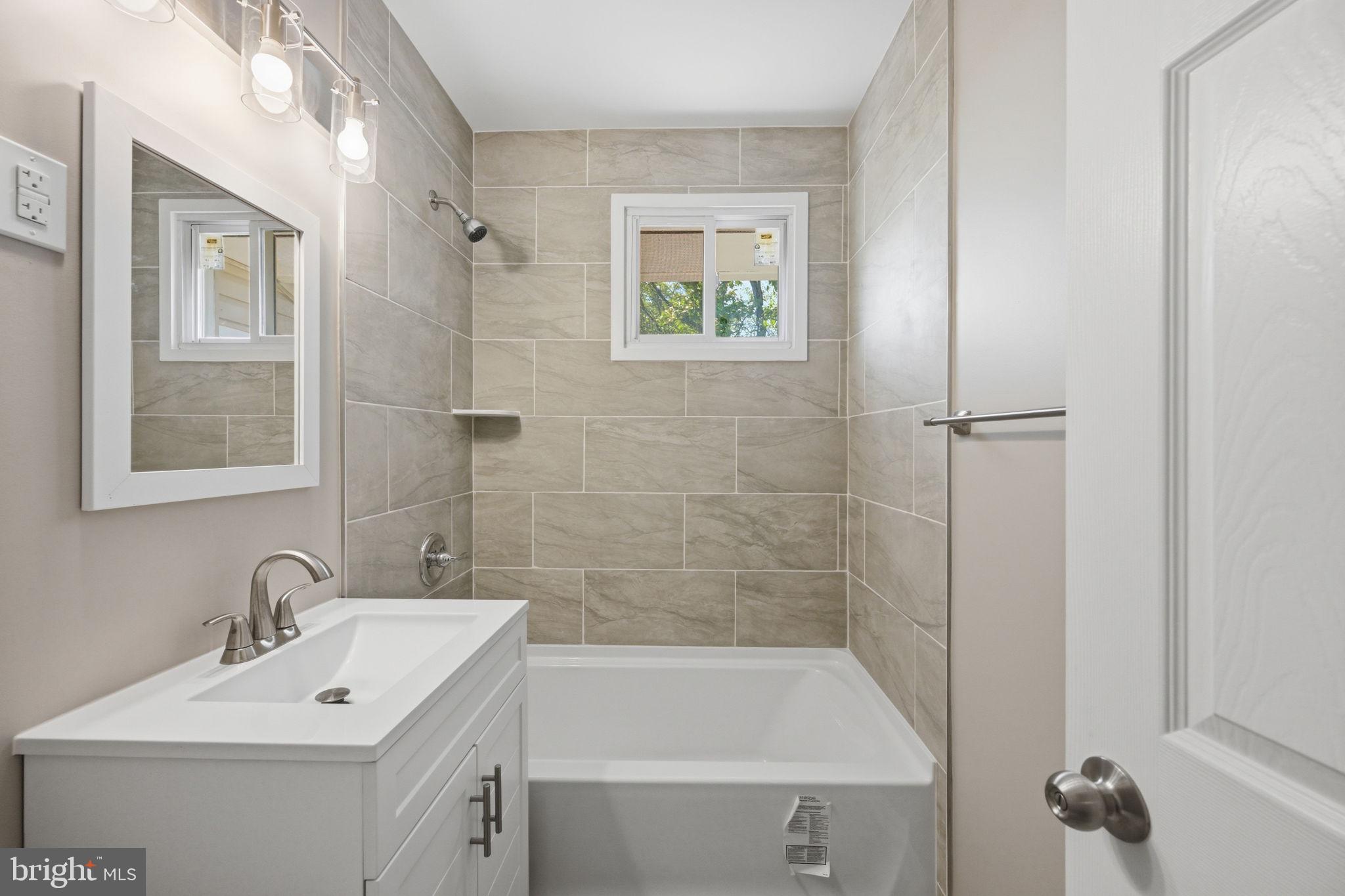 PALMER PARK - Residential
