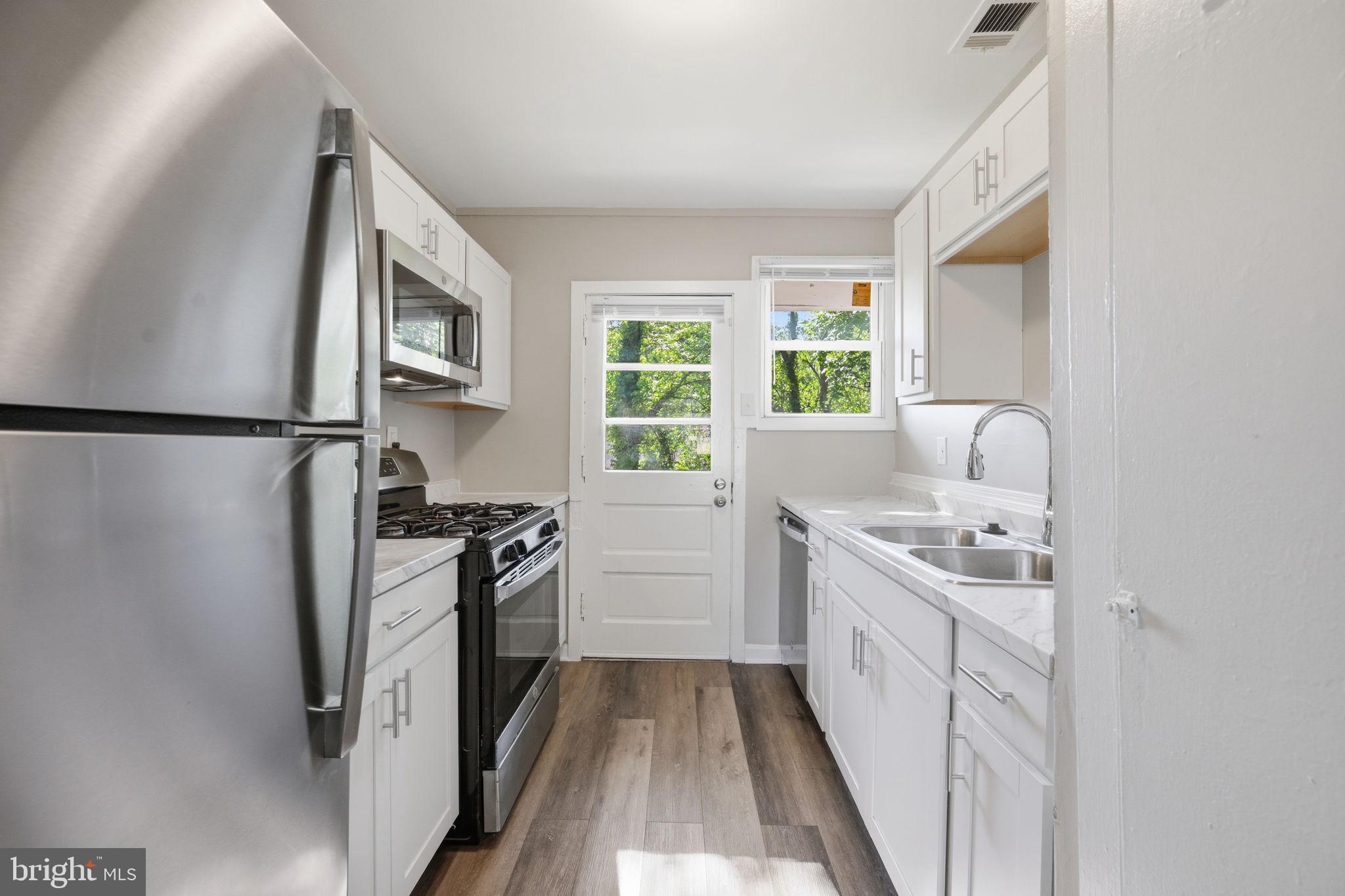 PALMER PARK - Residential