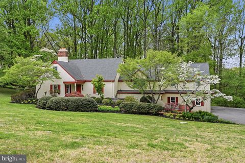 Photo of 124 Tally Ho Drive, CHADDS FORD, PA 19317 (MLS # PADE2113008)