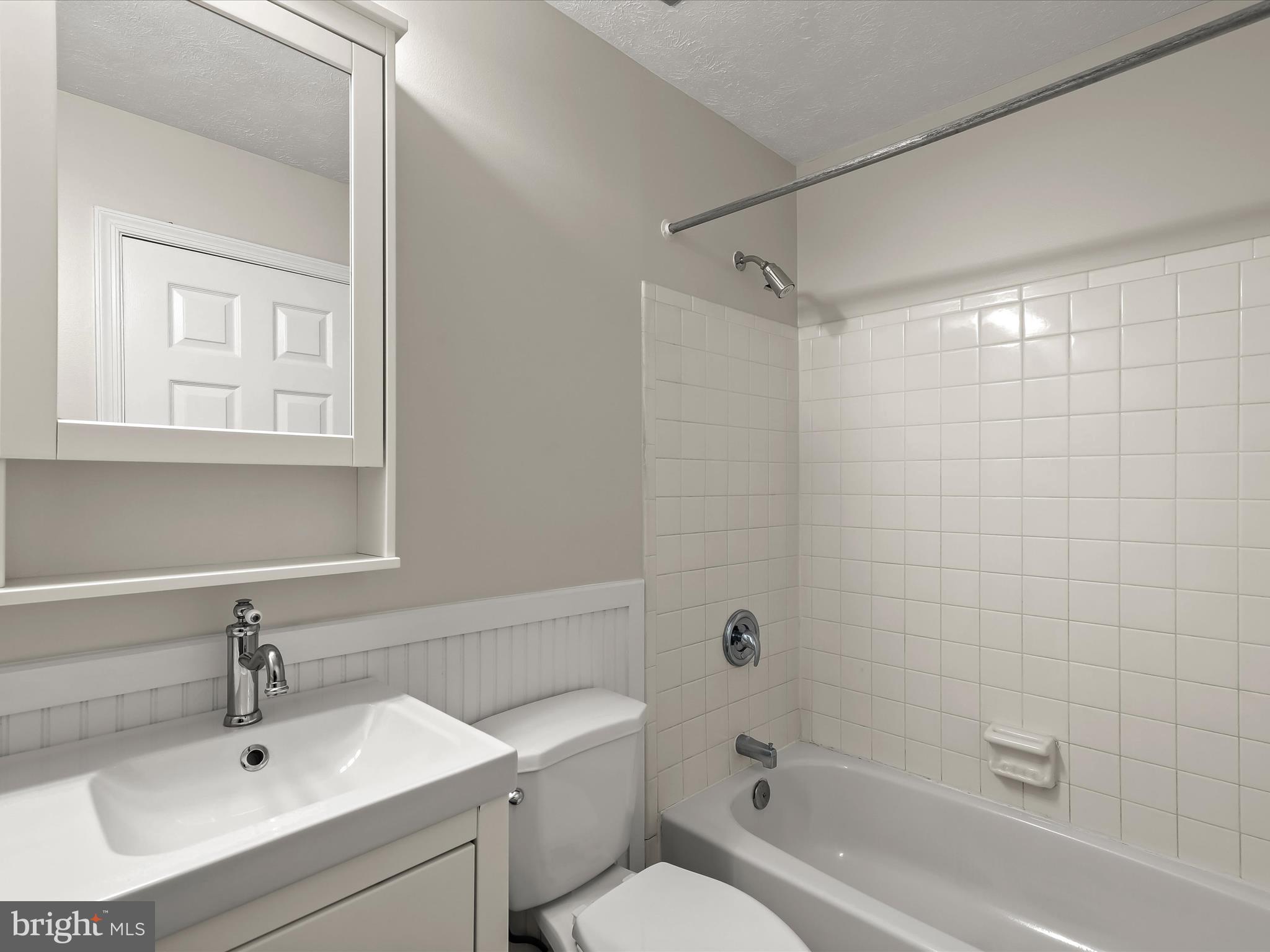 OAKHURST - Residential