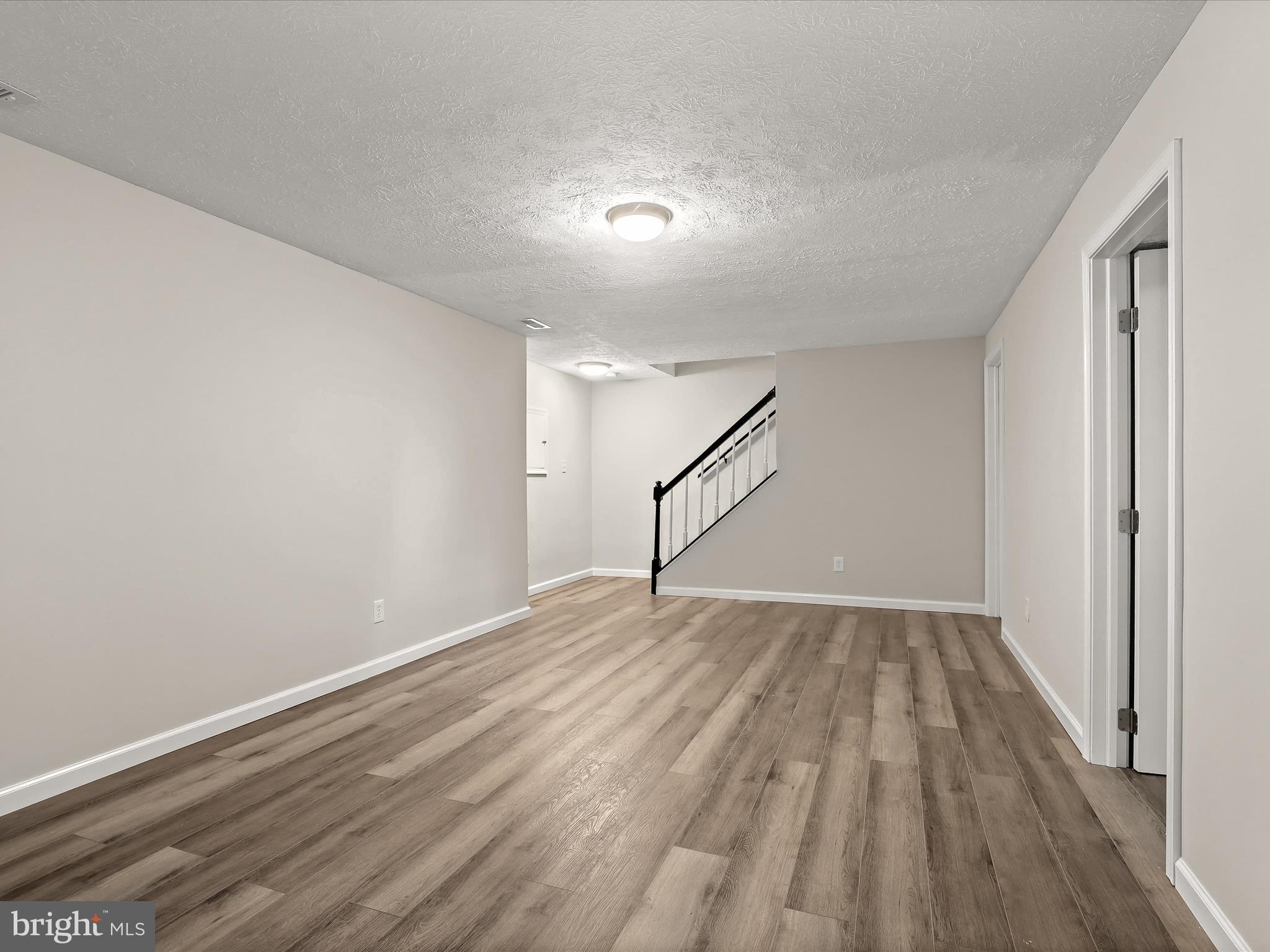 OAKHURST - Residential