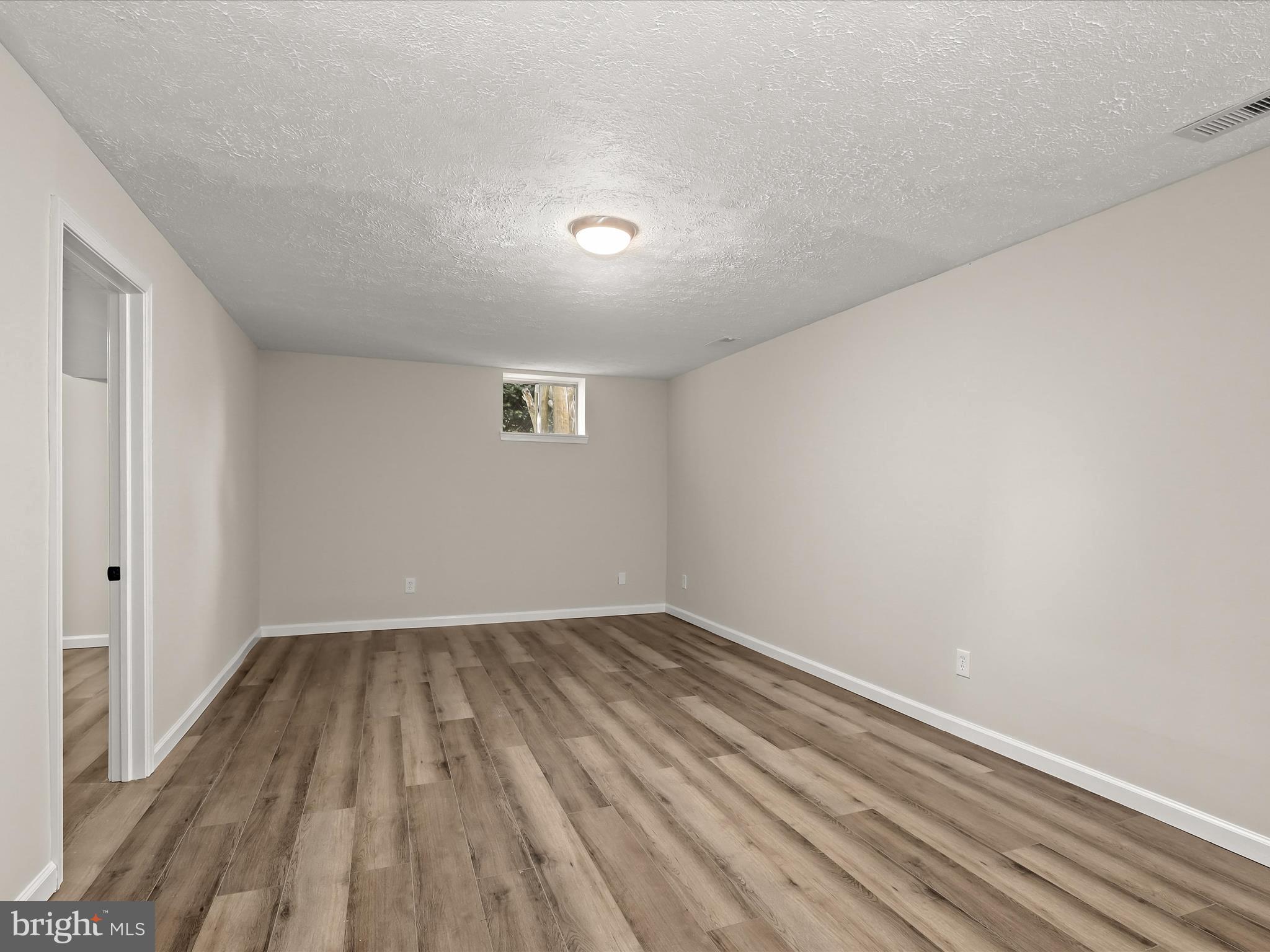 OAKHURST - Residential