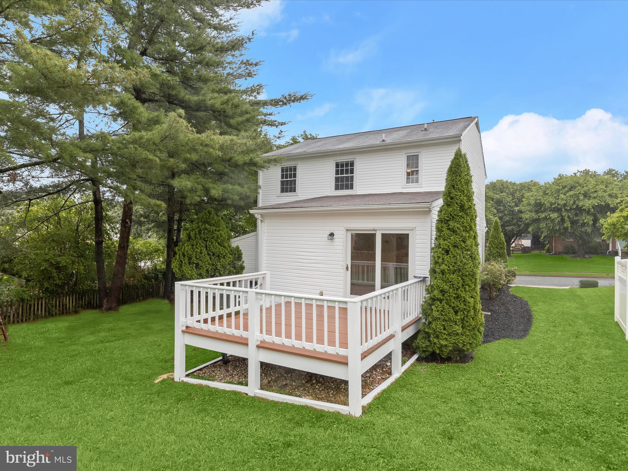 OAKHURST - Residential