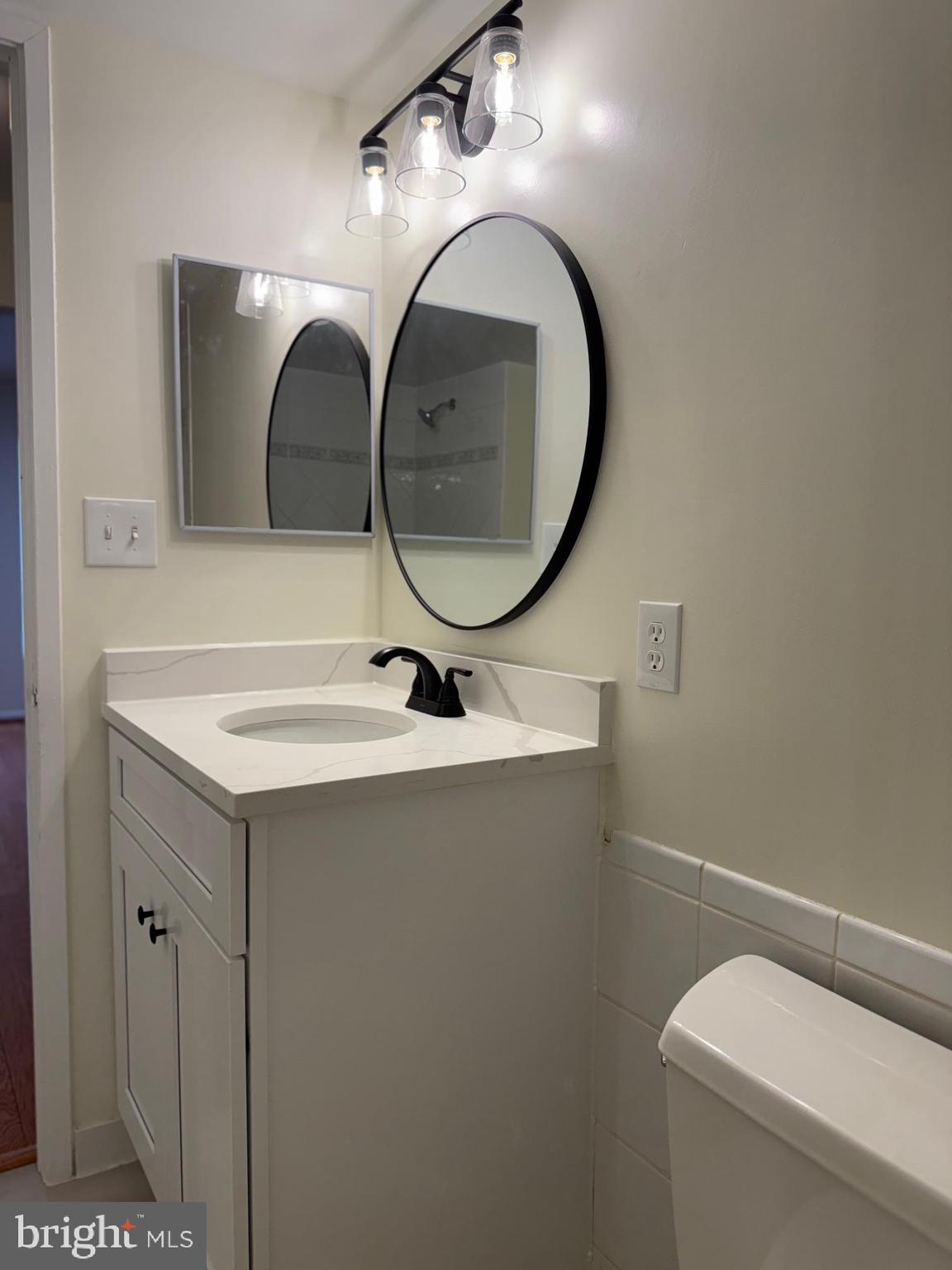 HERITAGE COURT - Residential