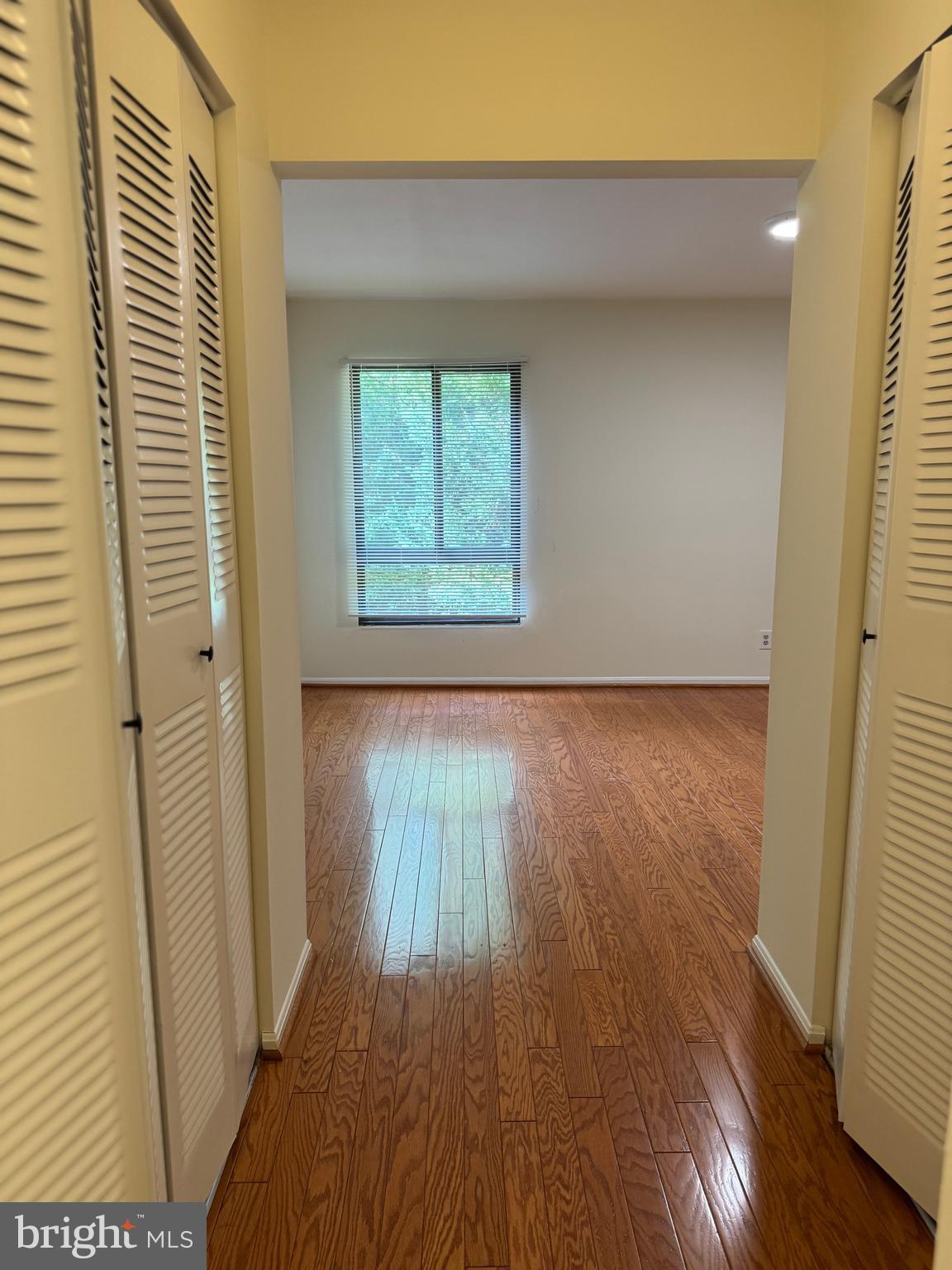 HERITAGE COURT - Residential