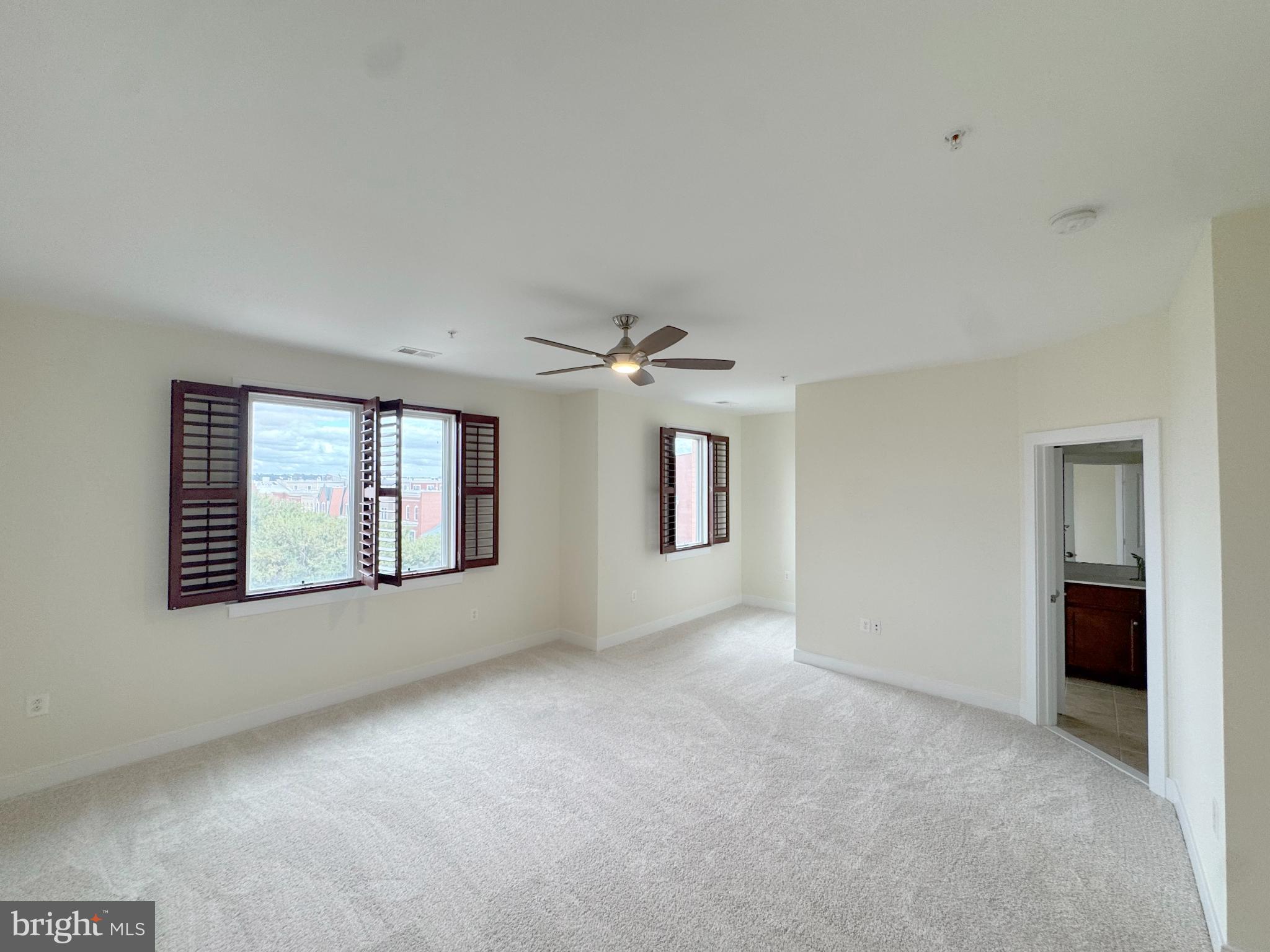 POTOMAC  YARDS - Residential