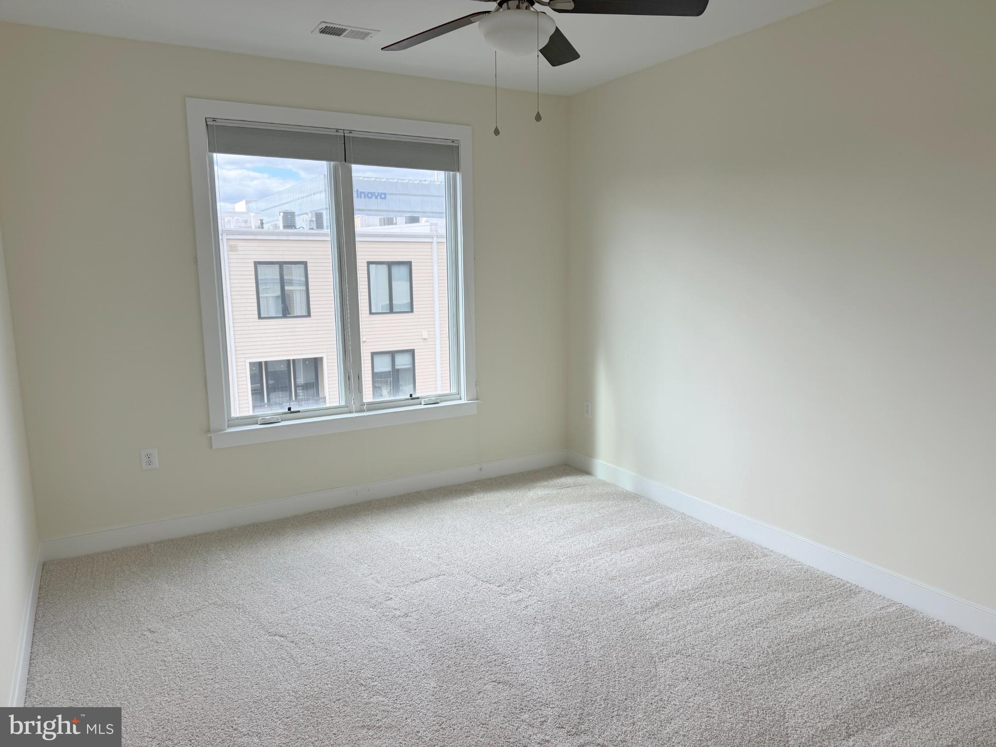 POTOMAC  YARDS - Residential