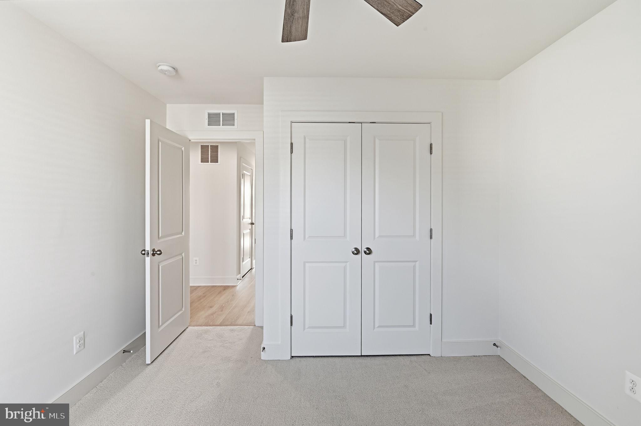 POTOMAC SHORES - Residential