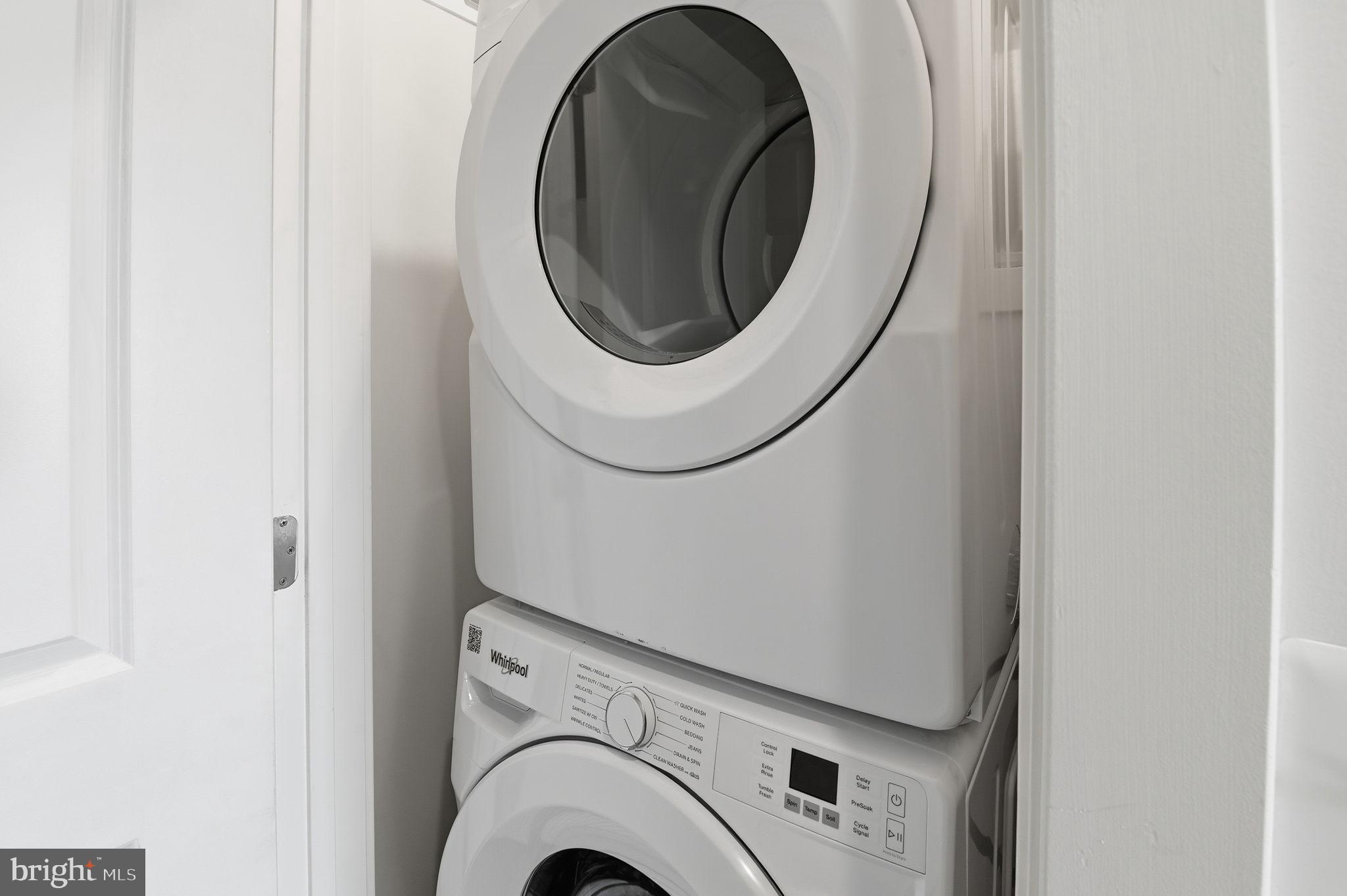 POTOMAC SHORES - Residential