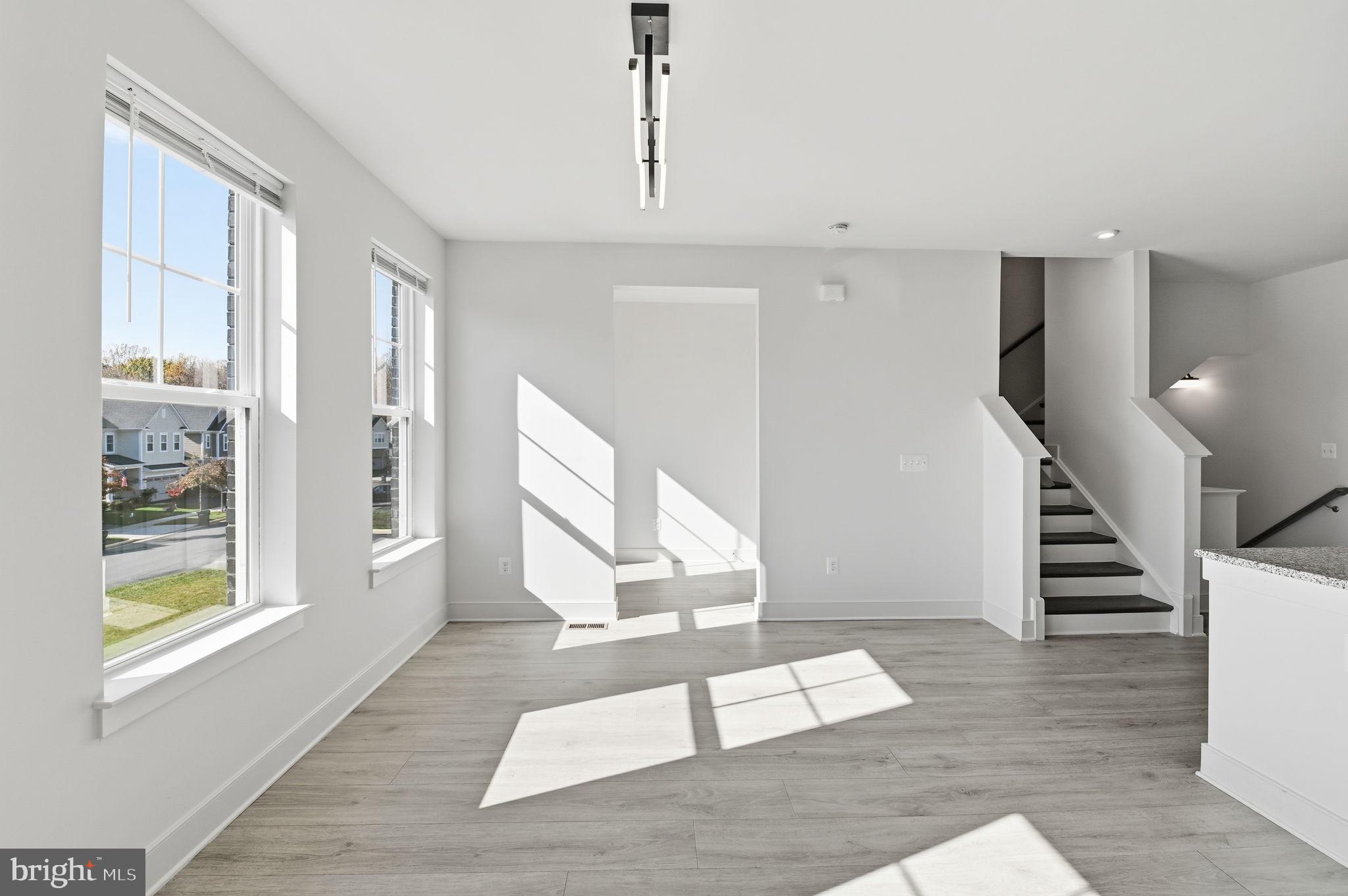 POTOMAC SHORES - Residential