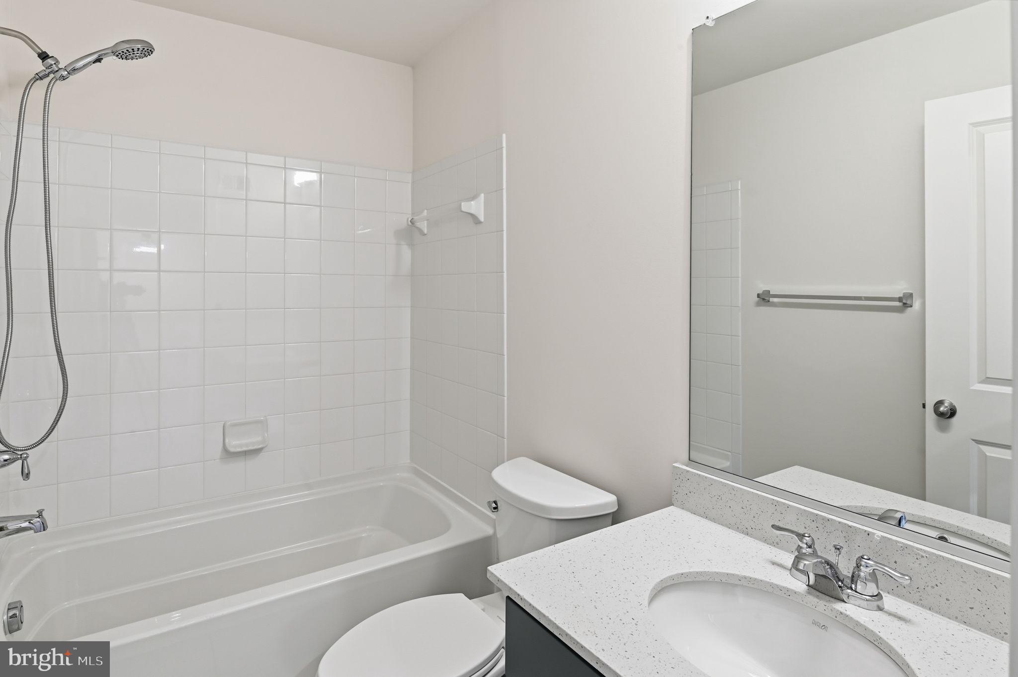 POTOMAC SHORES - Residential