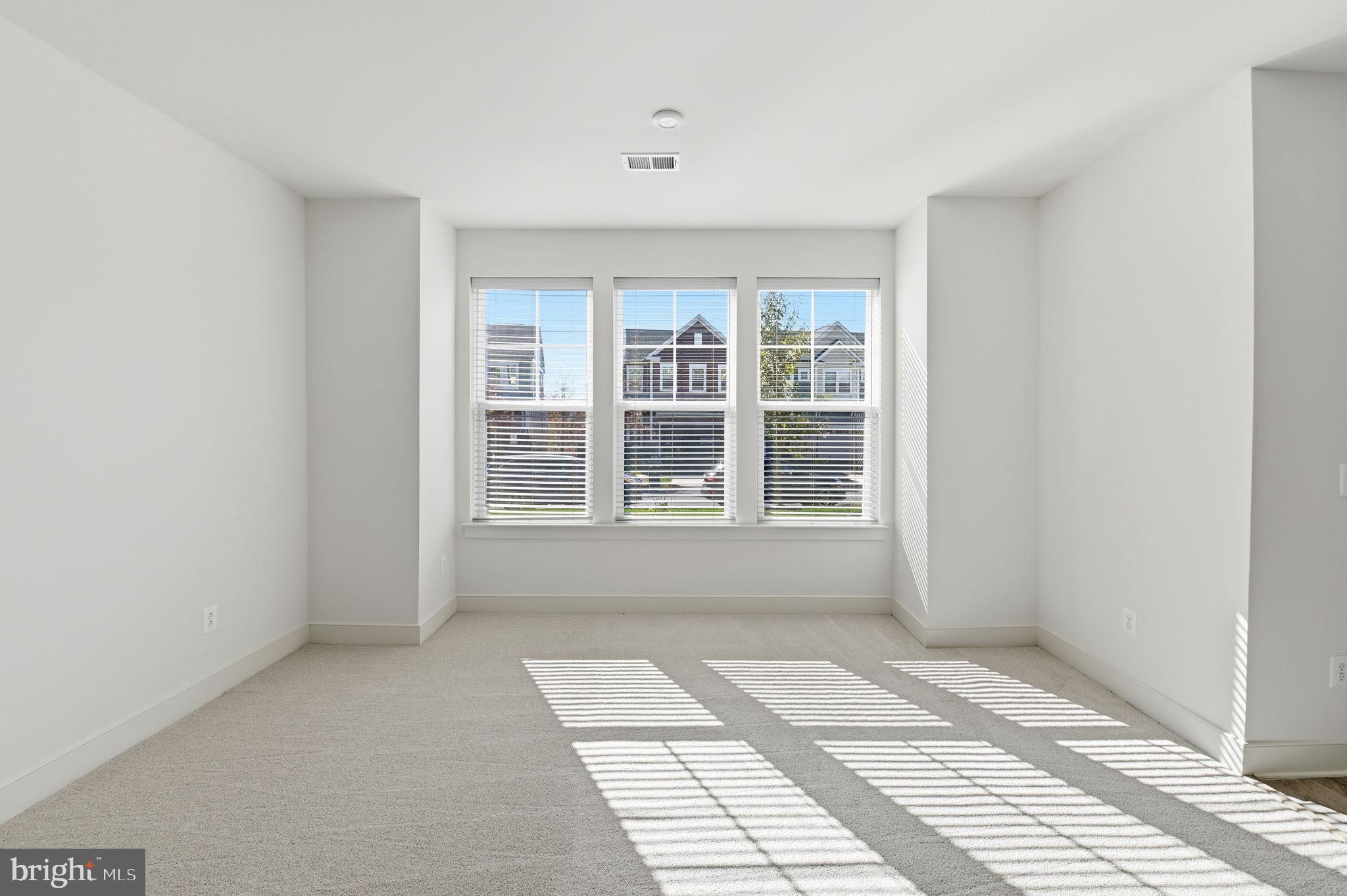 POTOMAC SHORES - Residential