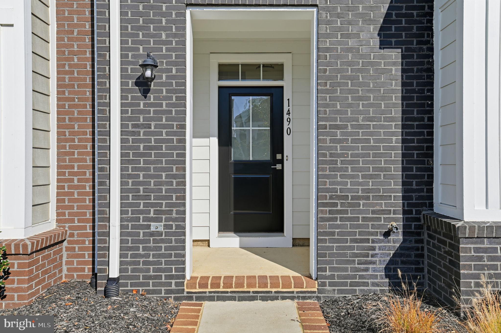 1490 MEADOWLARK GLEN ROAD