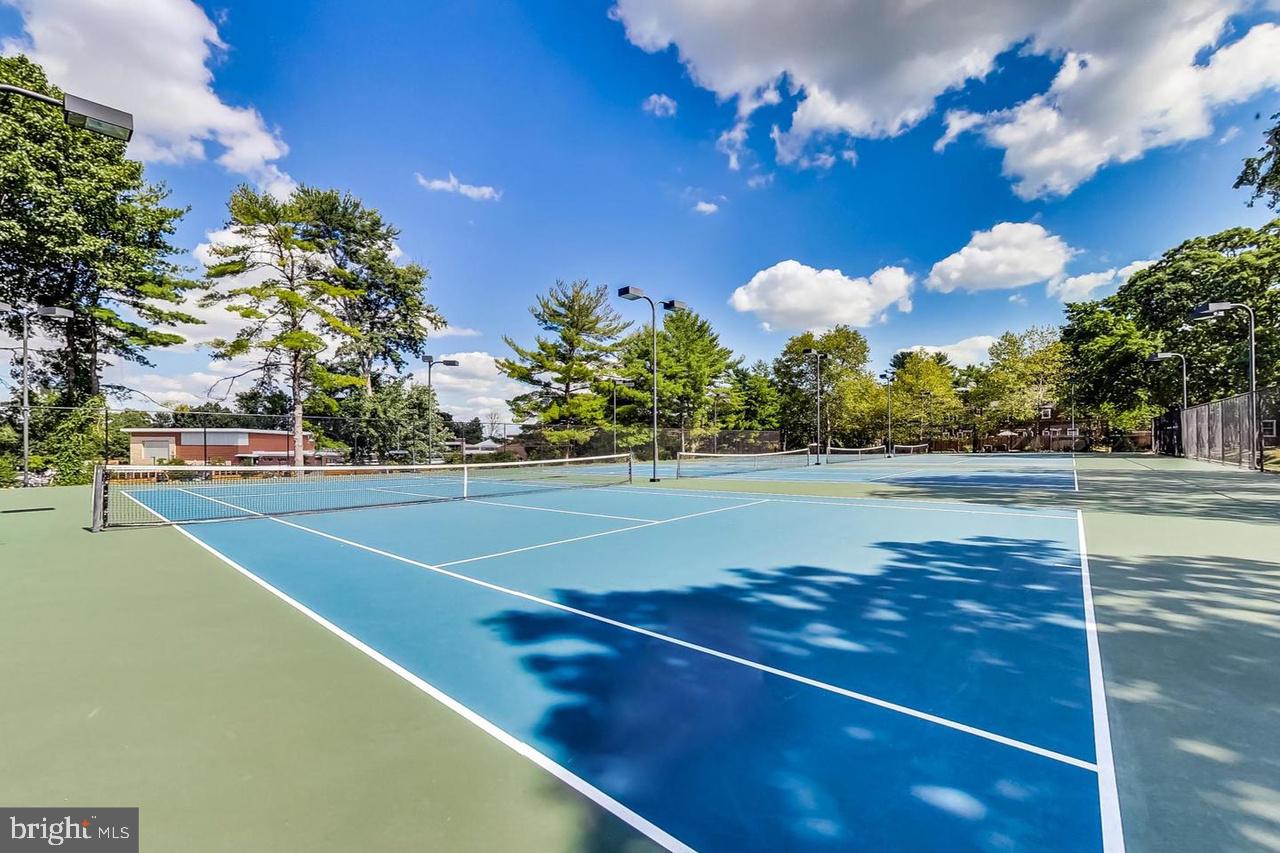 FAIRLINGTON VILLAGES - Residential Lease