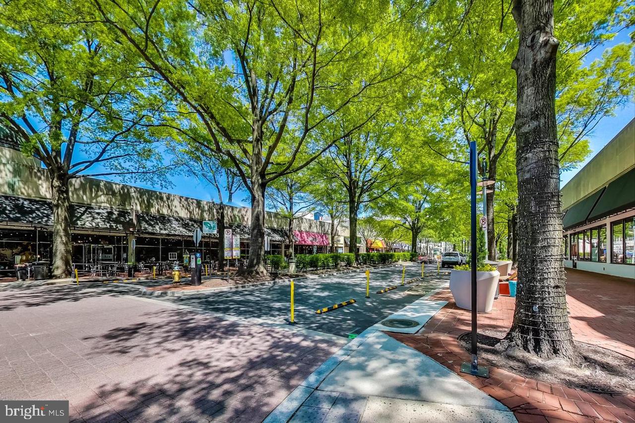 FAIRLINGTON VILLAGES - Residential Lease