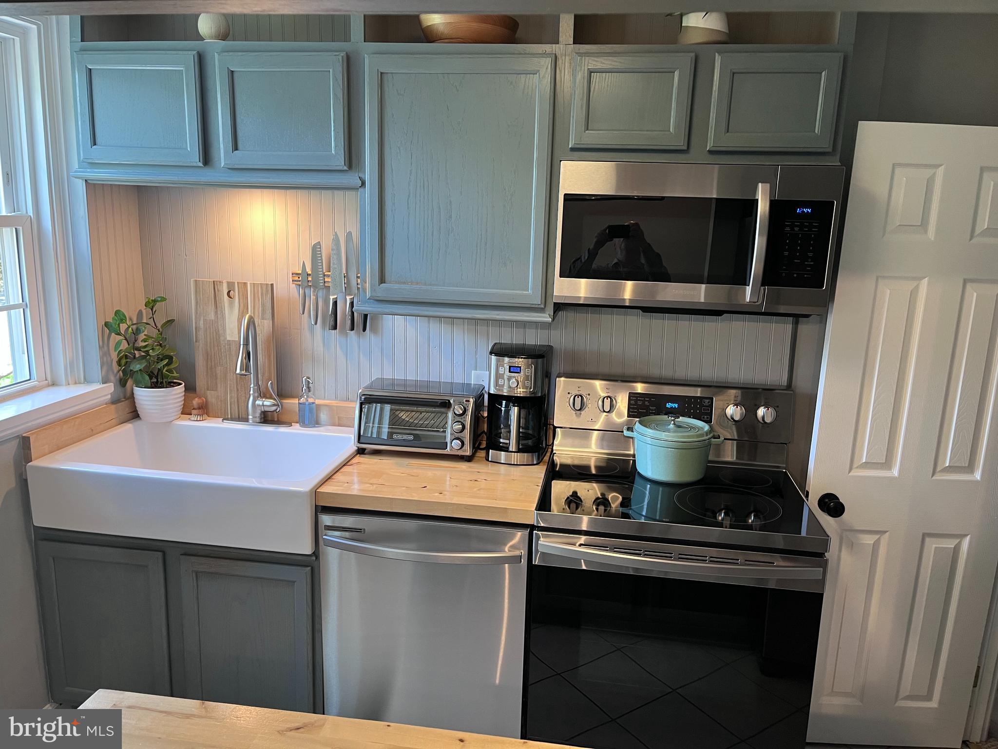 FAIRLINGTON VILLAGES - Residential Lease