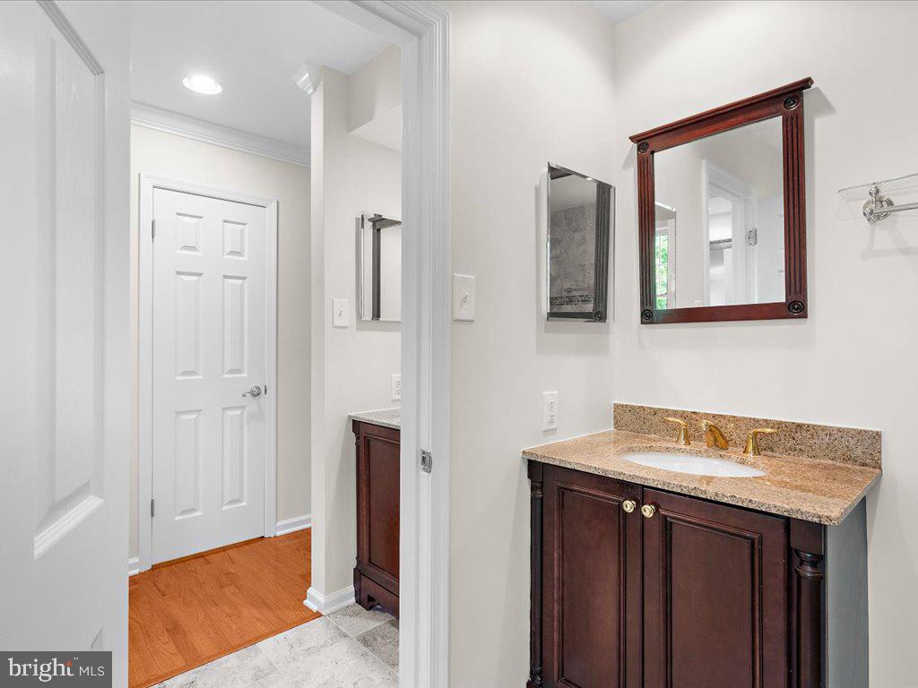 DORSEY SEARCH - Residential