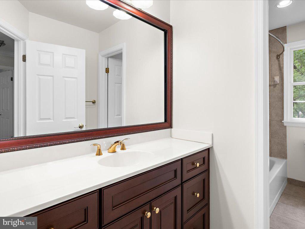 DORSEY SEARCH - Residential