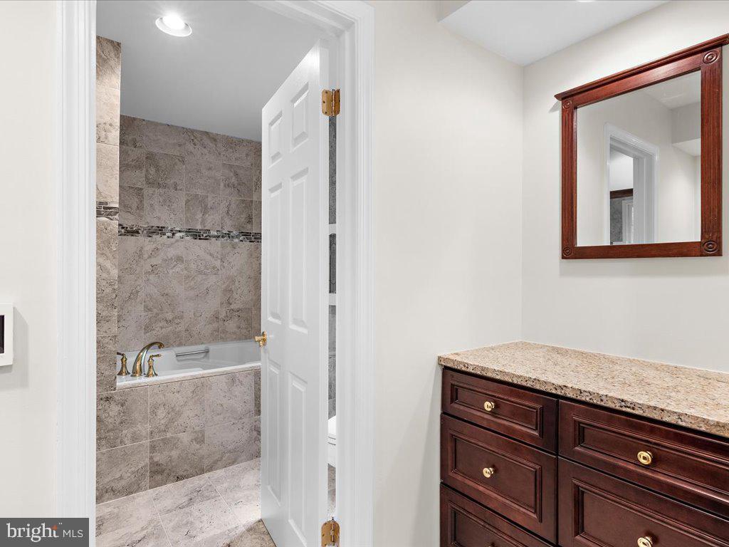 DORSEY SEARCH - Residential