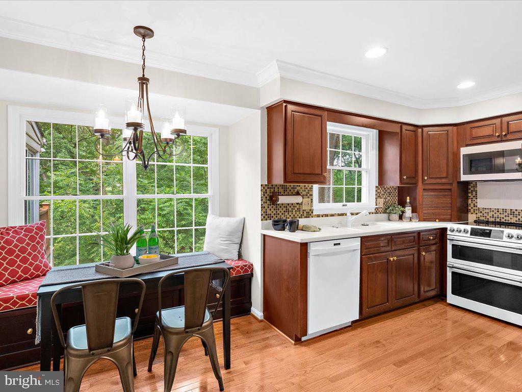 DORSEY SEARCH - Residential