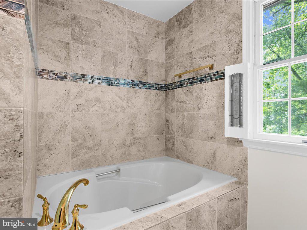 DORSEY SEARCH - Residential