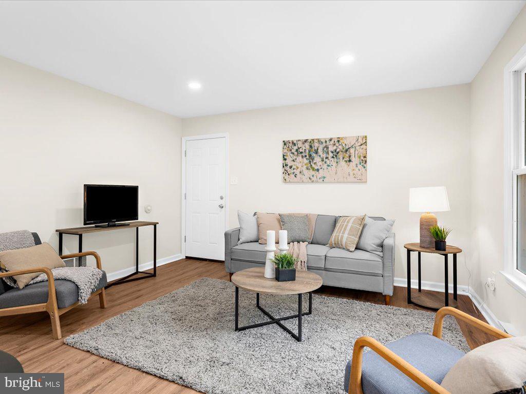 DORSEY SEARCH - Residential