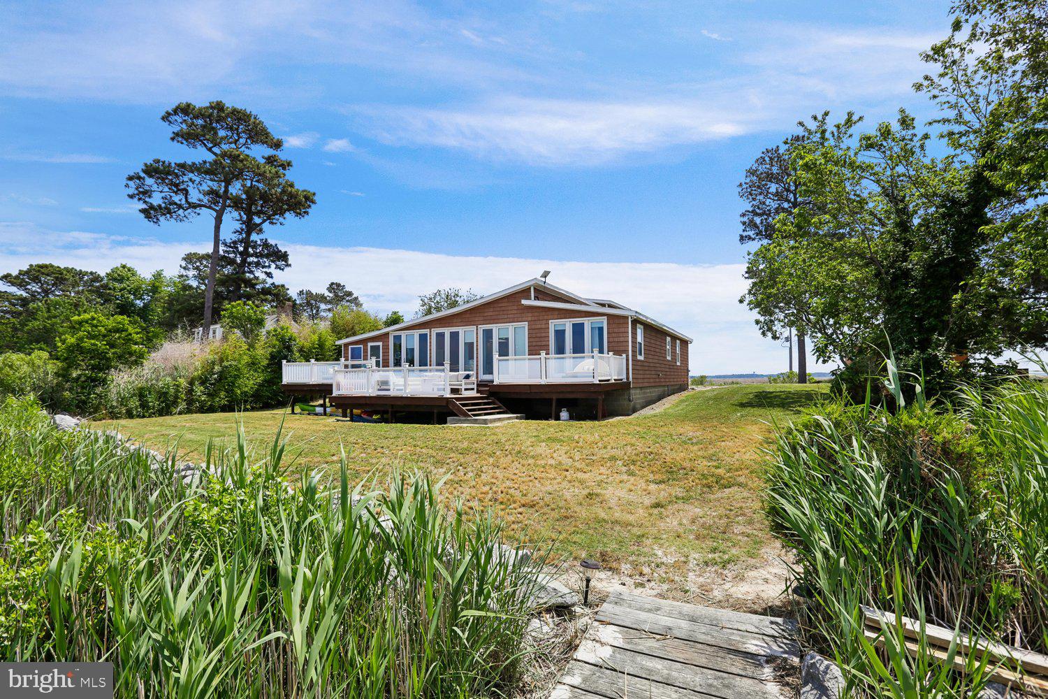 8034 RIVERVIEW ROAD