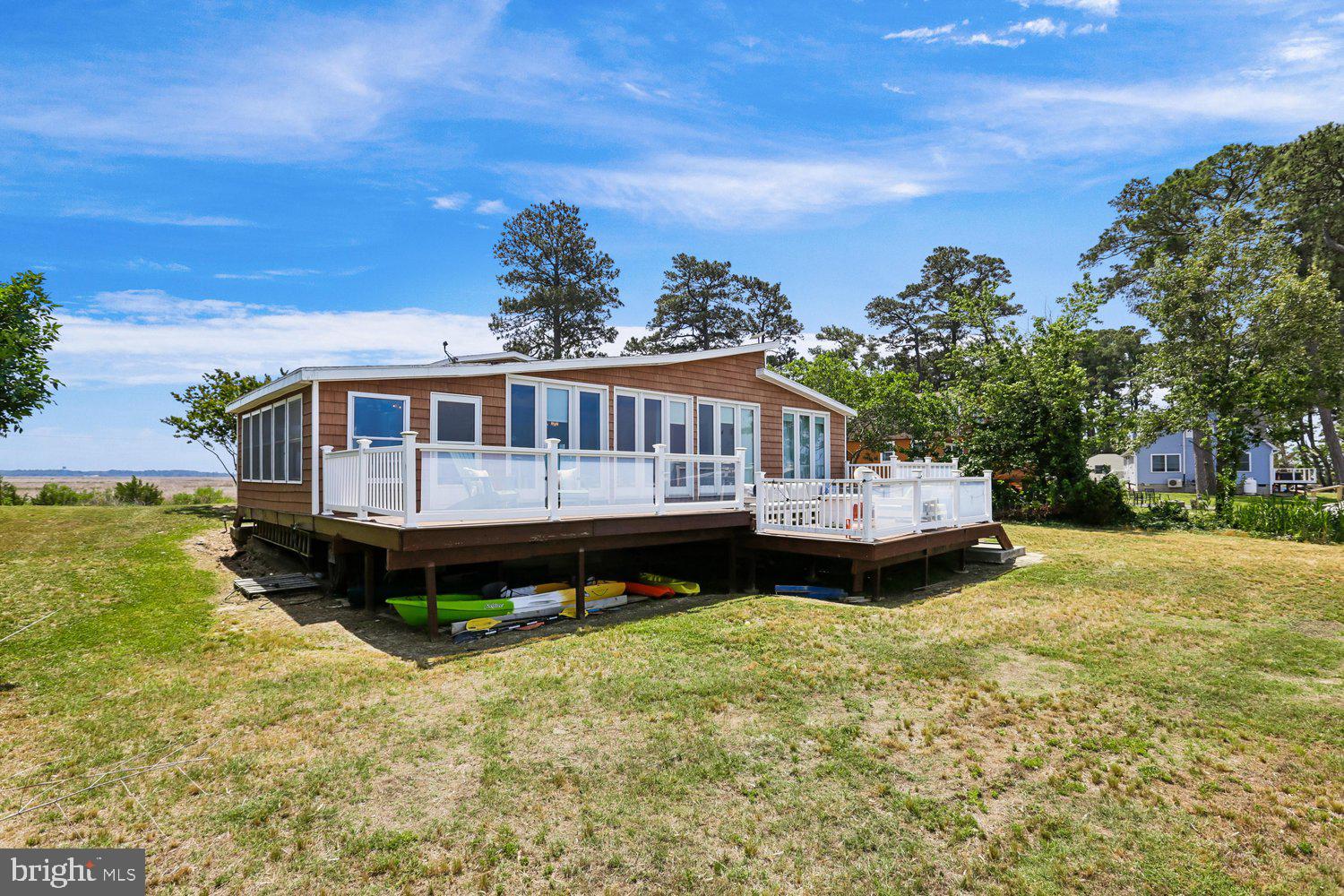 8034 RIVERVIEW ROAD