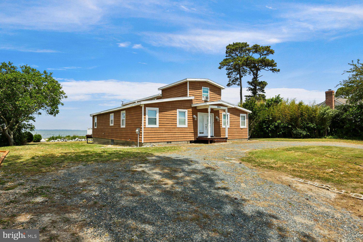 8034 RIVERVIEW ROAD