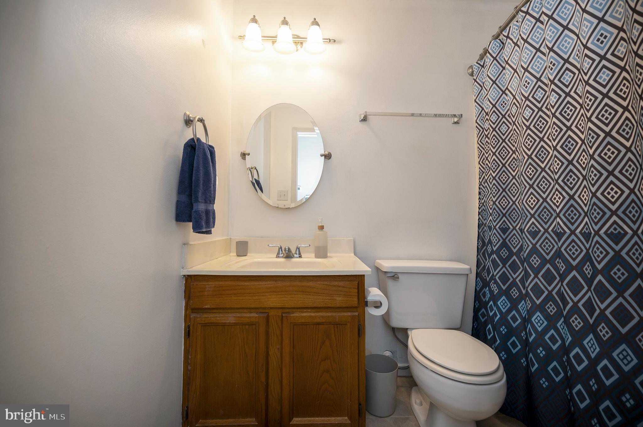 LAKE CAROLINE - Residential