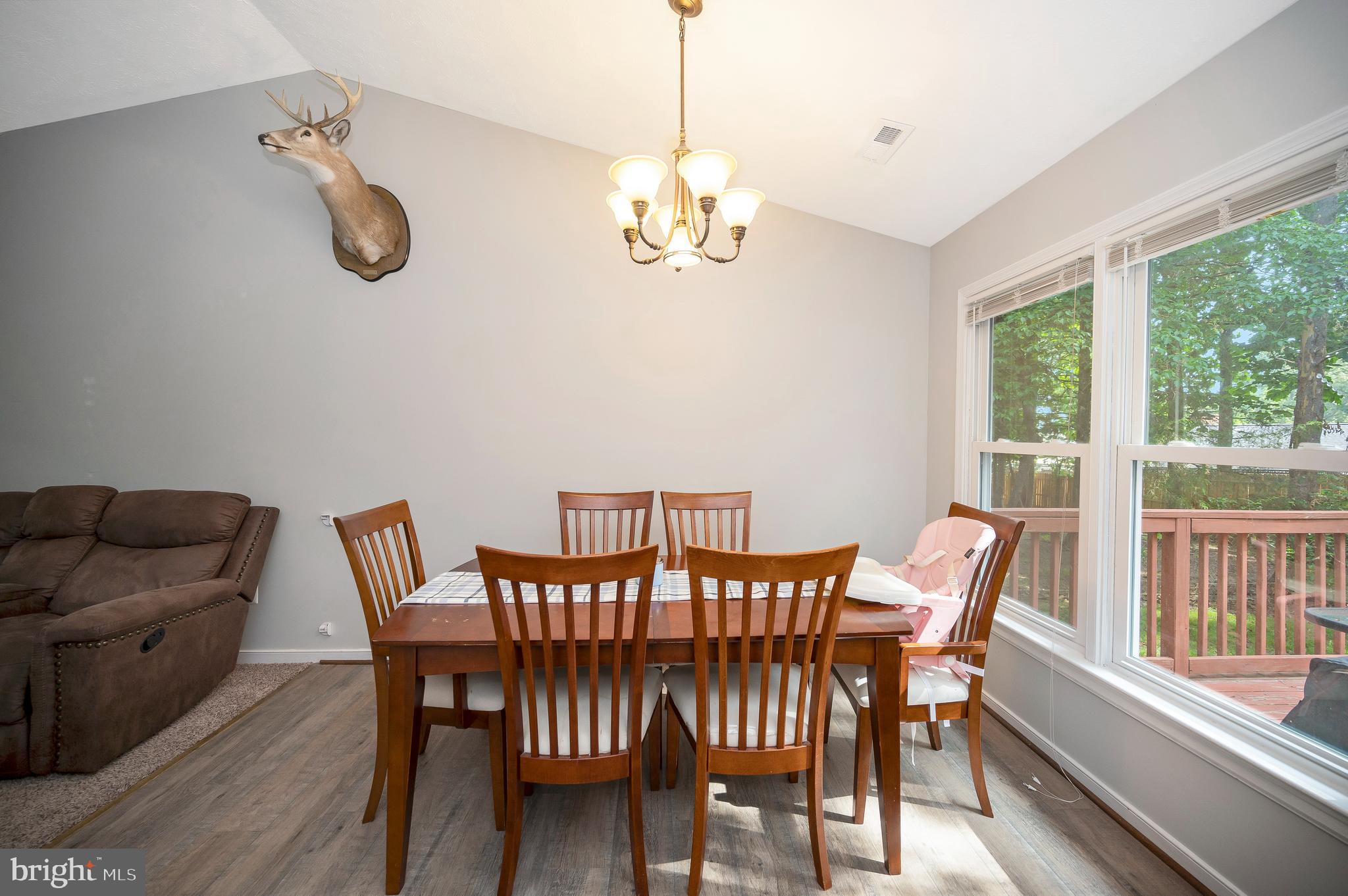 LAKE CAROLINE - Residential