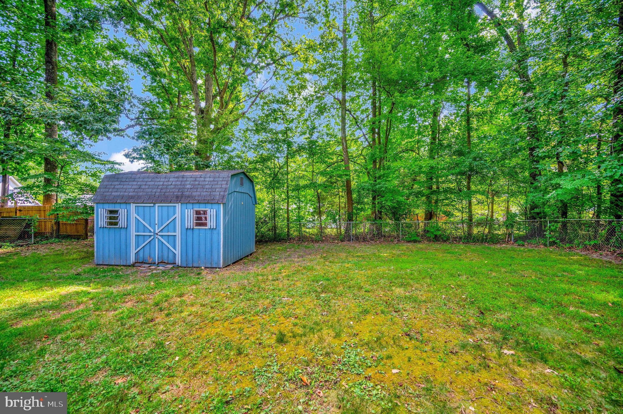 LAKE CAROLINE - Residential